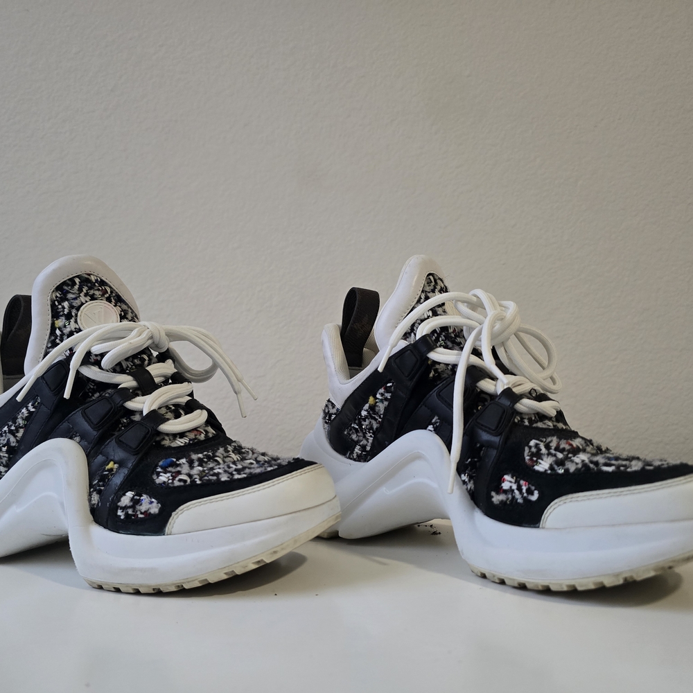 Louis Vuitton Monogram Black and White Sneakers - Picture 3 of 7